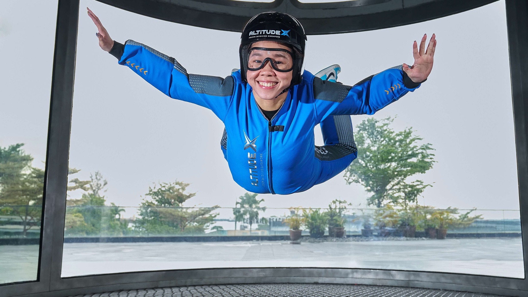 AX IS Branding Shot 2 v2 lowres